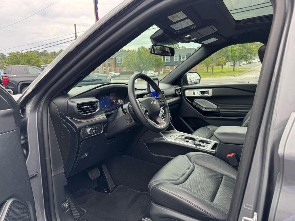 used 2021 Ford Explorer car, priced at $27,900