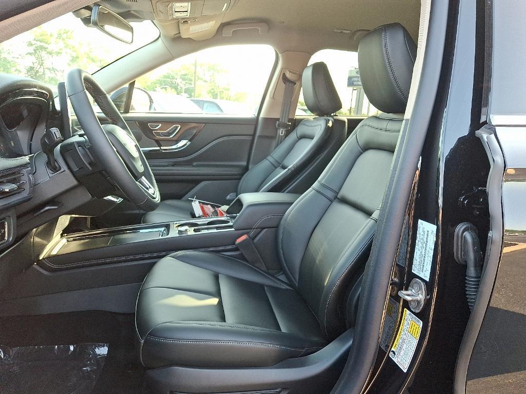 new 2025 Lincoln Corsair car, priced at $41,230