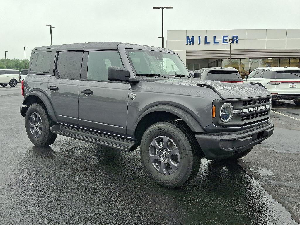 new 2025 Ford Bronco car, priced at $49,335
