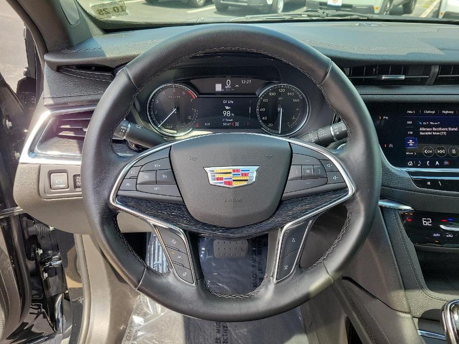 used 2021 Cadillac XT5 car, priced at $25,995