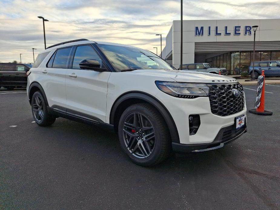 new 2025 Ford Explorer car, priced at $61,590