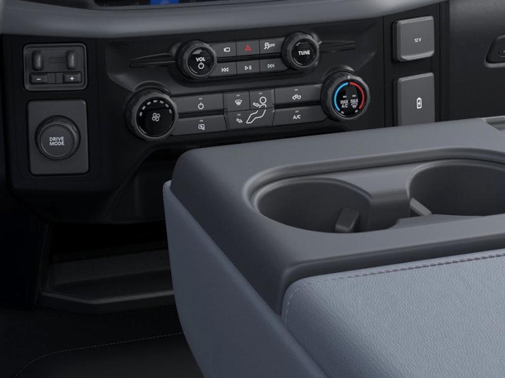 new 2025 Ford F-150 car, priced at $39,520