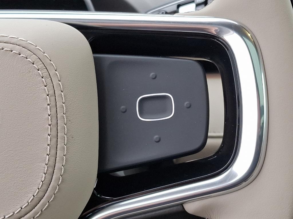 new 2025 Lincoln Nautilus car, priced at $74,305
