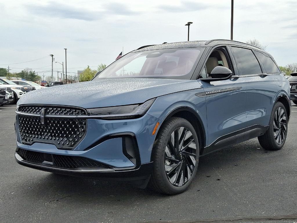 new 2025 Lincoln Nautilus car, priced at $74,305