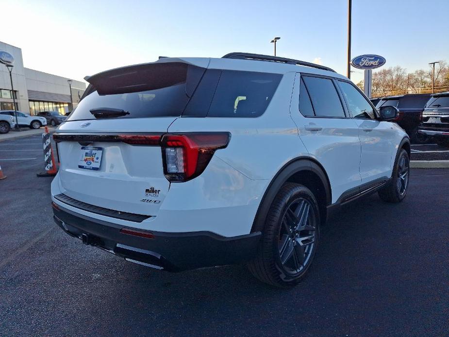 new 2025 Ford Explorer car, priced at $52,478