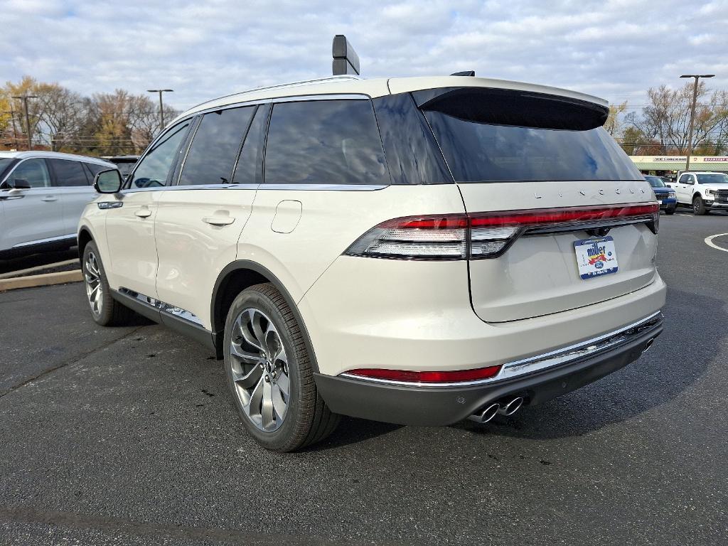 new 2025 Lincoln Aviator car, priced at $72,825