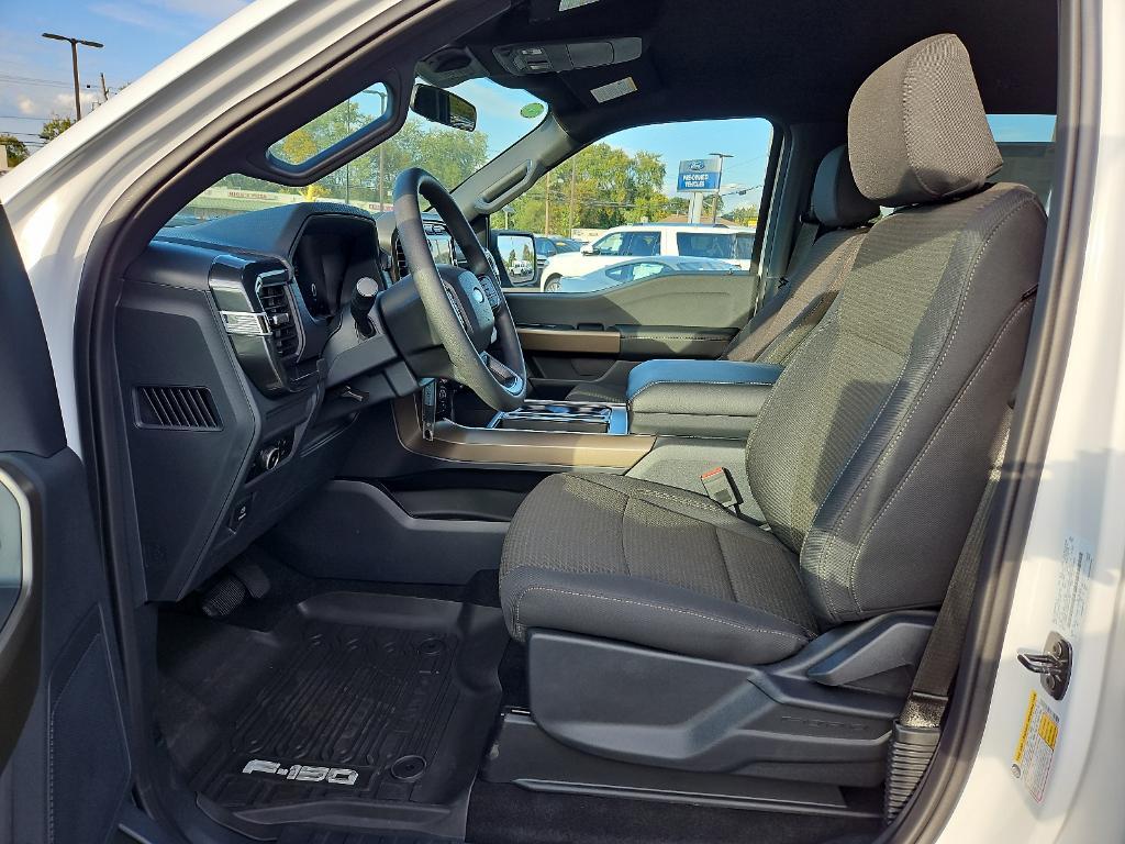 new 2024 Ford F-150 car, priced at $52,390