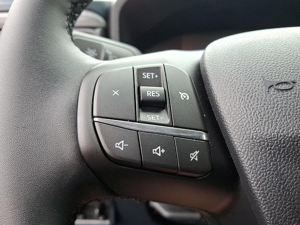 new 2025 Ford Maverick car, priced at $35,095