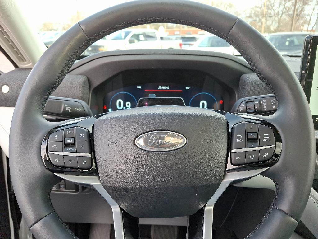 new 2025 Ford Explorer car, priced at $55,875
