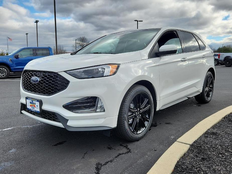 new 2024 Ford Edge car, priced at $47,155