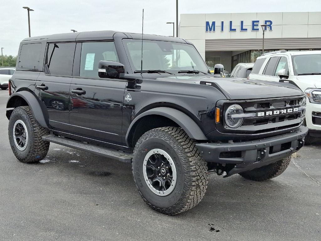 new 2024 Ford Bronco car, priced at $62,040