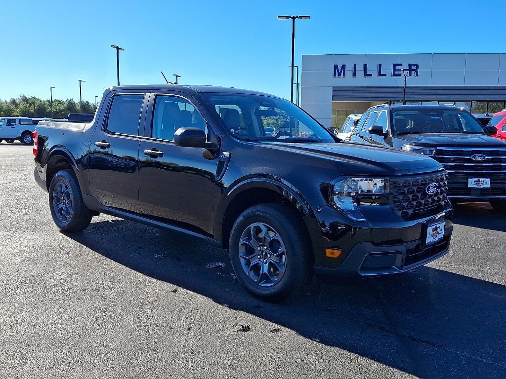 new 2025 Ford Maverick car, priced at $33,135
