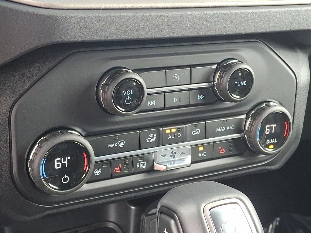 new 2025 Ford Bronco car, priced at $54,370