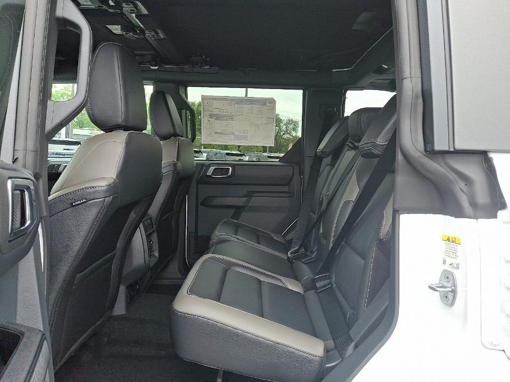 new 2025 Ford Bronco car, priced at $54,370