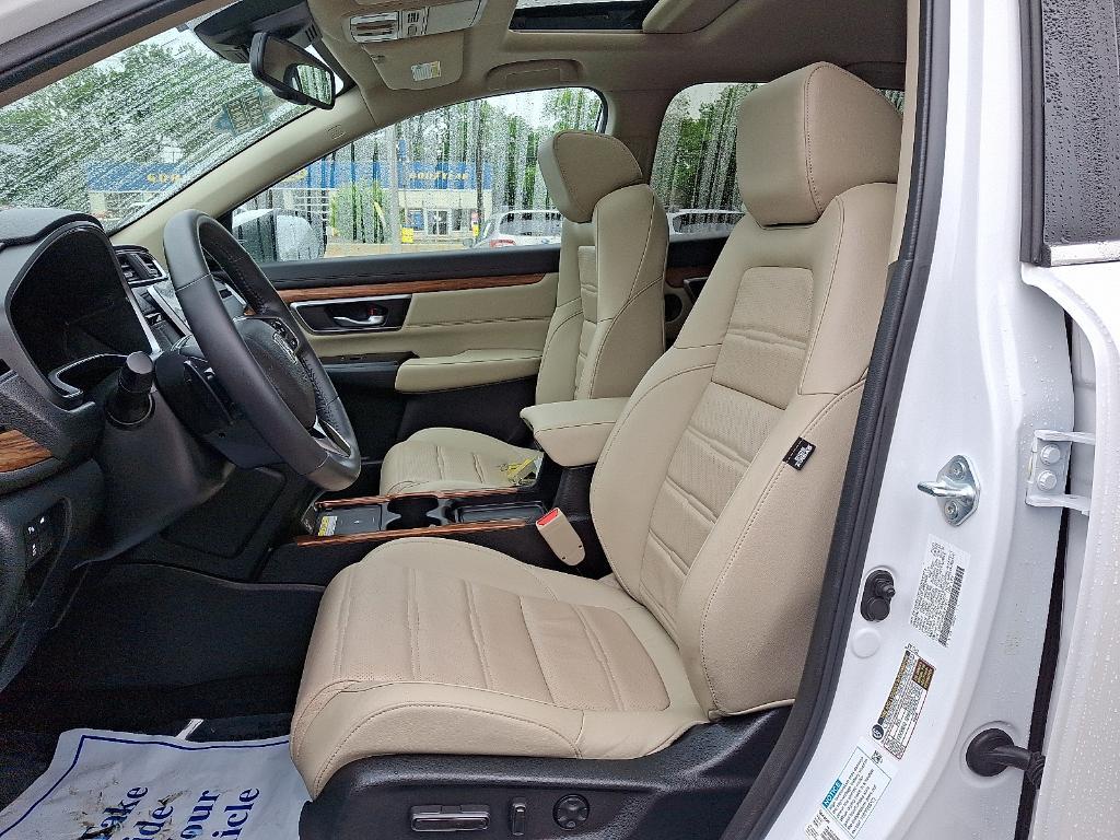 used 2022 Honda CR-V Hybrid car, priced at $29,990