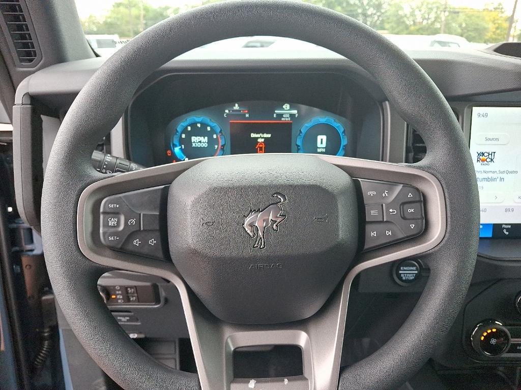 new 2025 Ford Bronco car, priced at $45,575