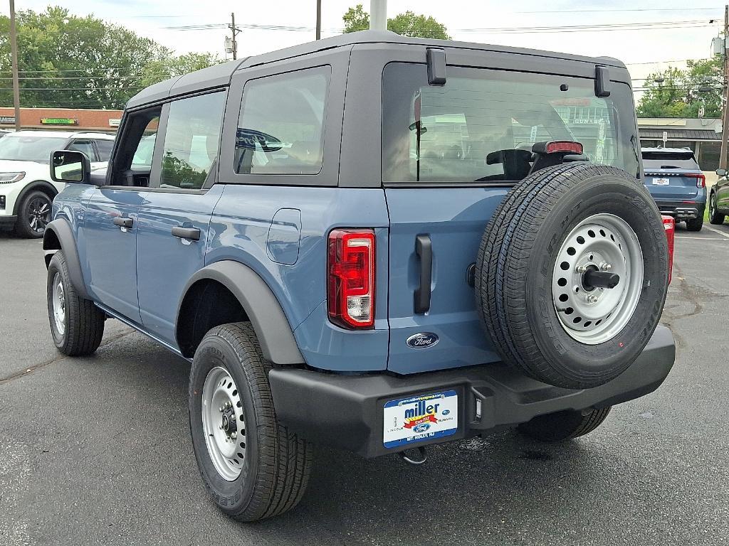 new 2025 Ford Bronco car, priced at $45,575