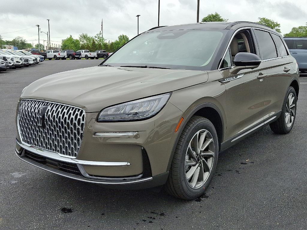 new 2025 Lincoln Corsair car, priced at $50,220