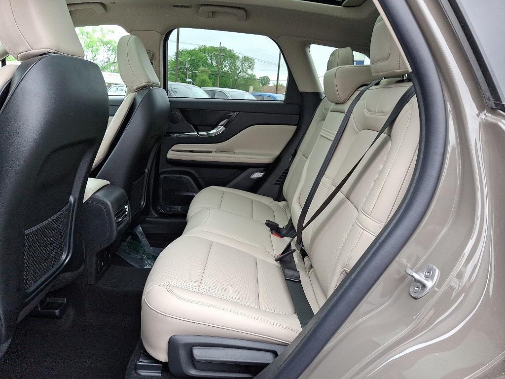 new 2025 Lincoln Corsair car, priced at $50,220