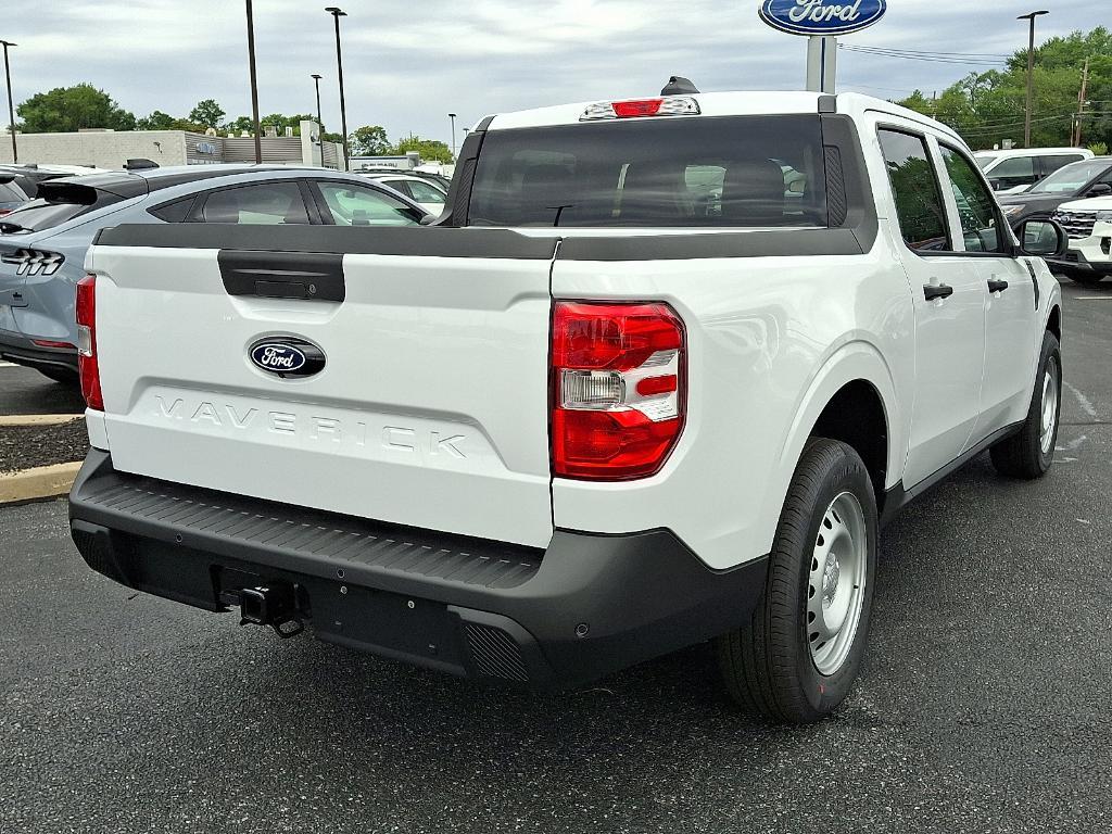 new 2025 Ford Maverick car, priced at $30,870