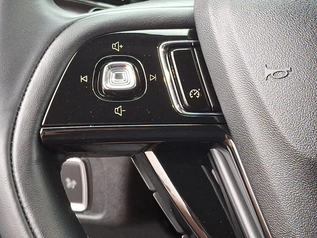 used 2021 Lincoln Corsair car, priced at $26,391