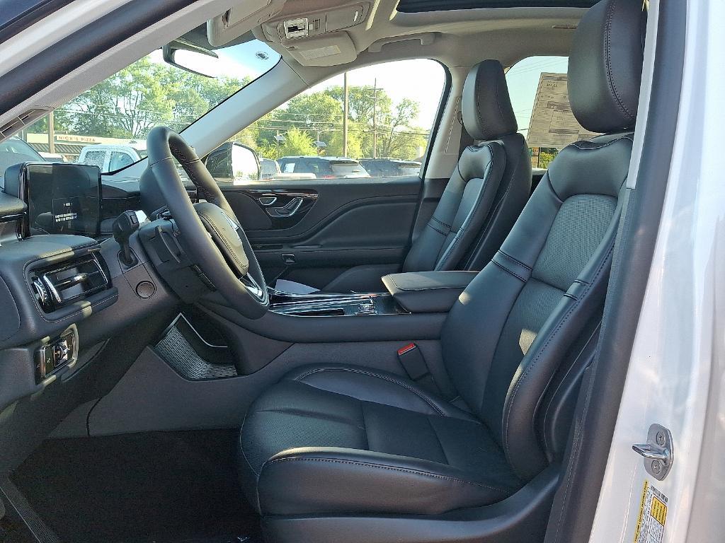 new 2025 Lincoln Aviator car, priced at $64,240