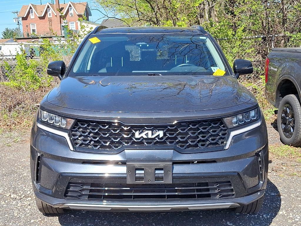 used 2023 Kia Sorento car, priced at $29,890