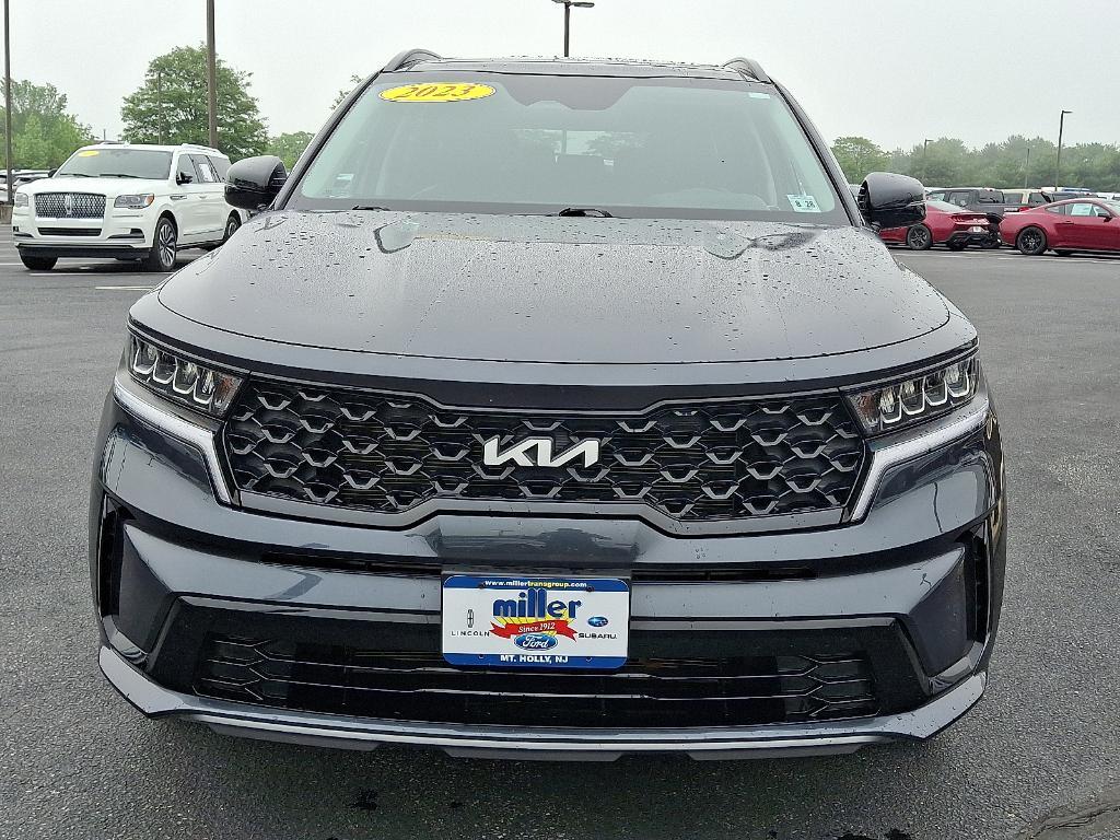 used 2023 Kia Sorento car, priced at $28,890