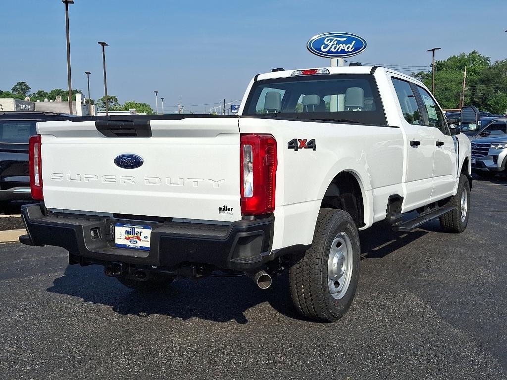 new 2025 Ford F-350 car, priced at $58,600