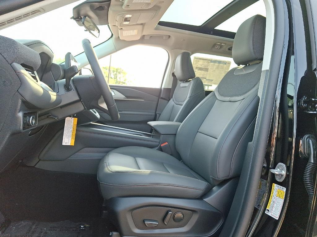 new 2025 Ford Explorer car, priced at $50,480