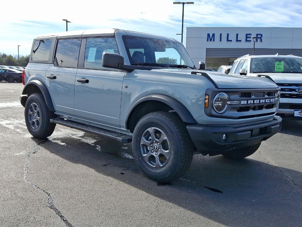 new 2024 Ford Bronco car, priced at $47,385