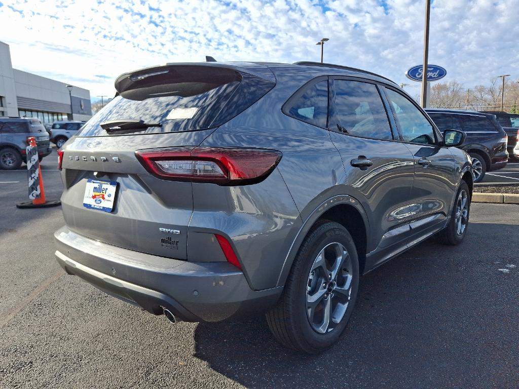 new 2024 Ford Escape car, priced at $33,139