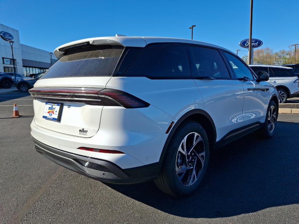 new 2024 Lincoln Nautilus car, priced at $63,035