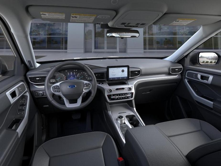 new 2024 Ford Explorer car, priced at $43,885