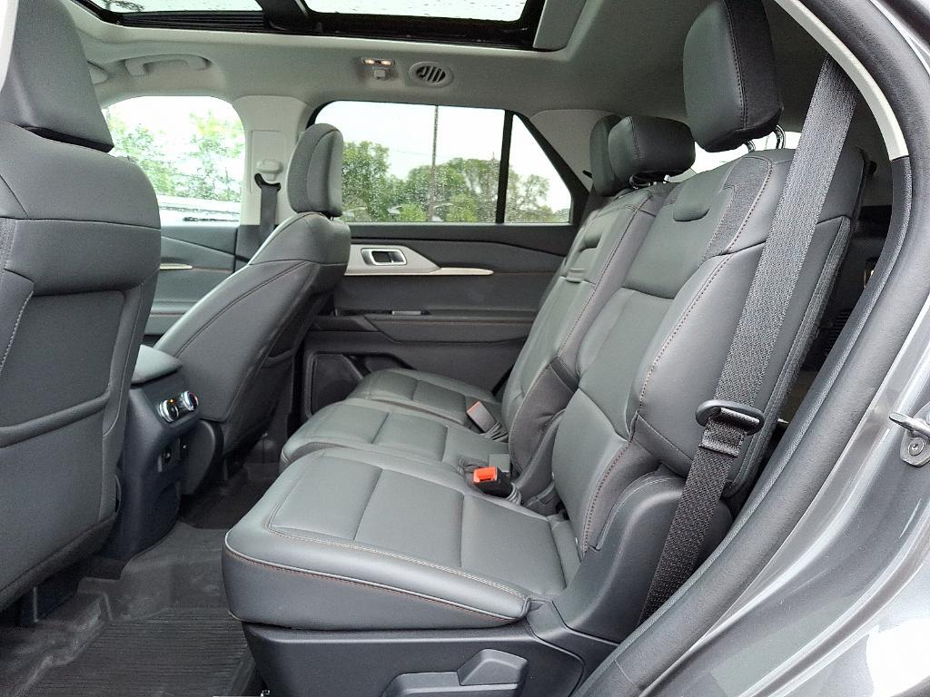 used 2025 Ford Explorer car, priced at $40,390