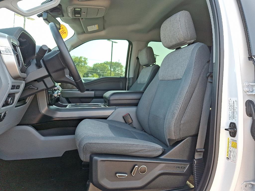used 2021 Ford F-150 car, priced at $35,995