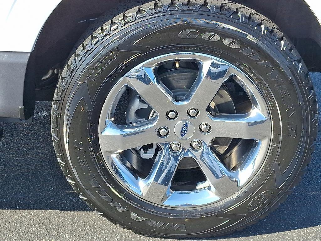 used 2021 Ford F-150 car, priced at $35,995