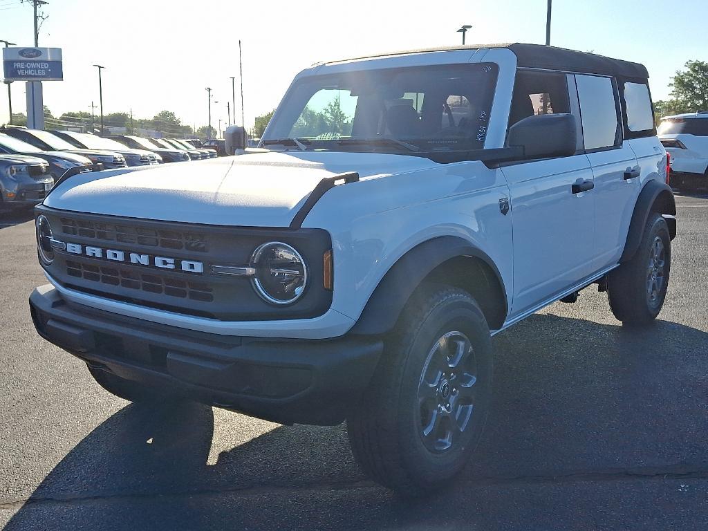 new 2025 Ford Bronco car, priced at $46,550