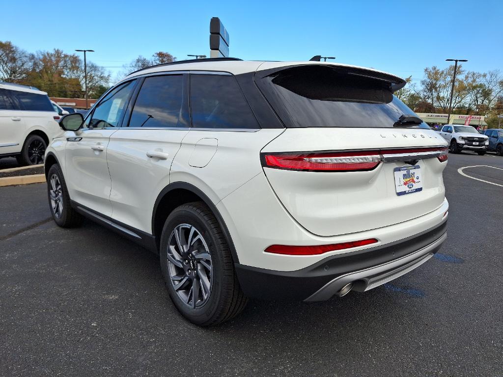 new 2025 Lincoln Corsair car, priced at $49,370