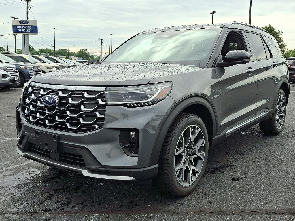 new 2025 Ford Explorer car, priced at $60,710