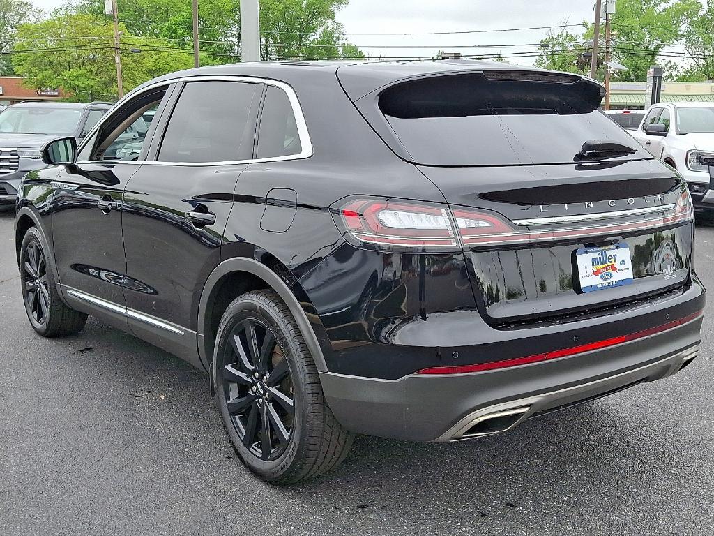 used 2022 Lincoln Nautilus car, priced at $37,691