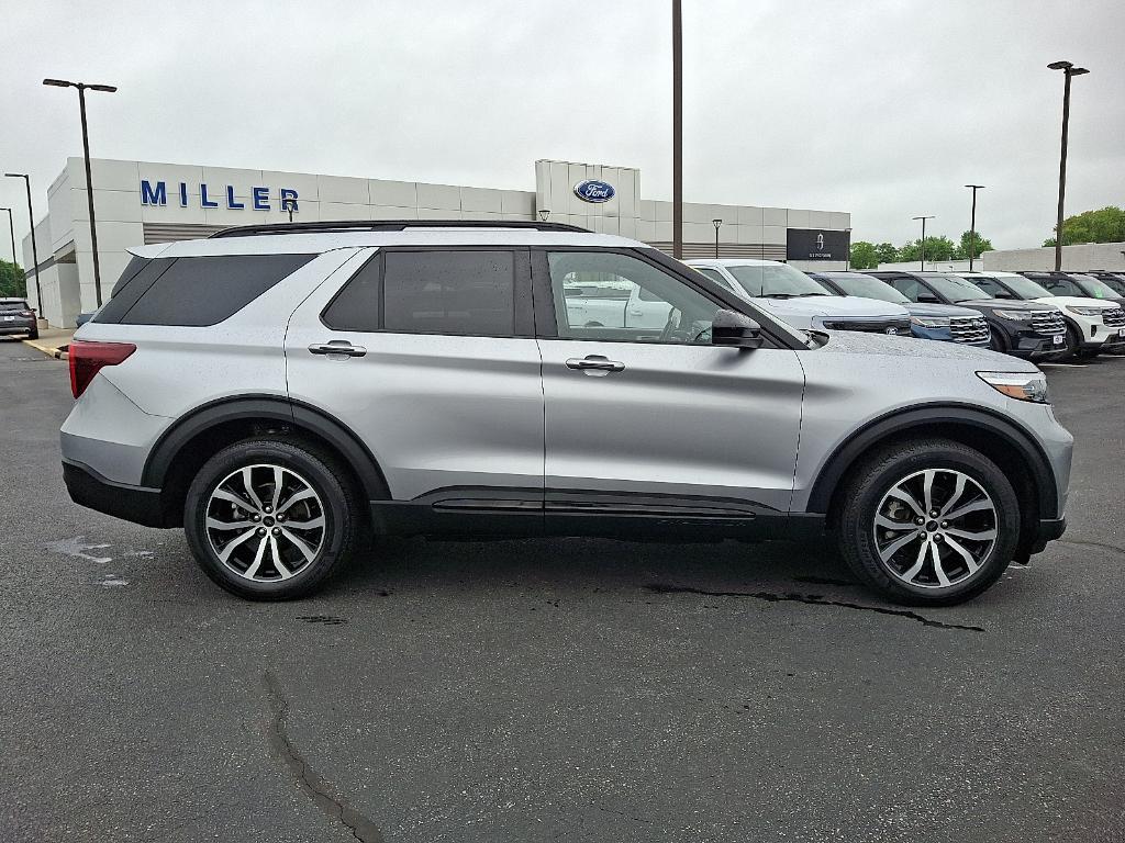 used 2022 Ford Explorer car, priced at $40,695