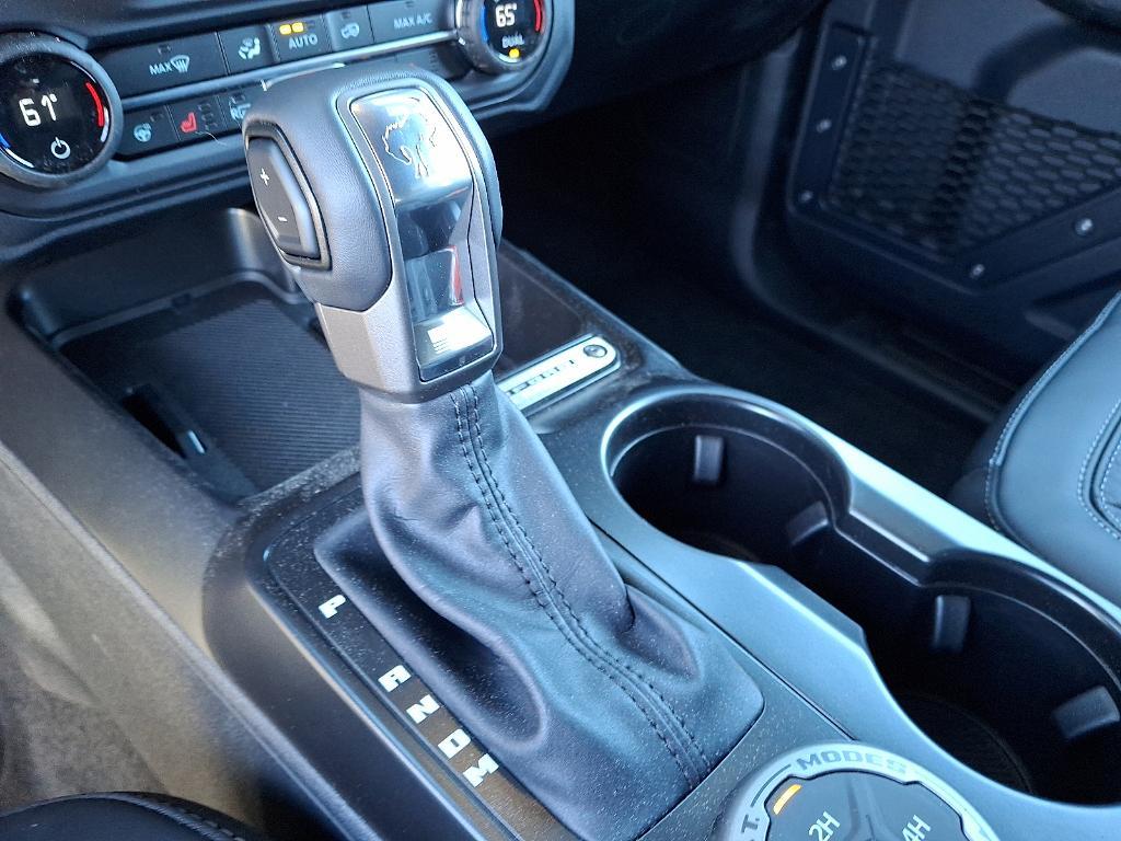 new 2025 Ford Bronco car, priced at $52,620