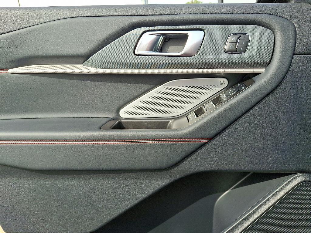 new 2025 Ford Explorer car, priced at $62,355