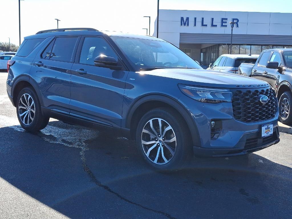 new 2025 Ford Explorer car, priced at $47,177