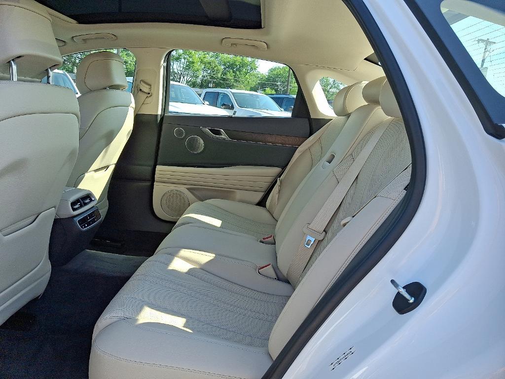 used 2021 Genesis G80 car, priced at $32,690