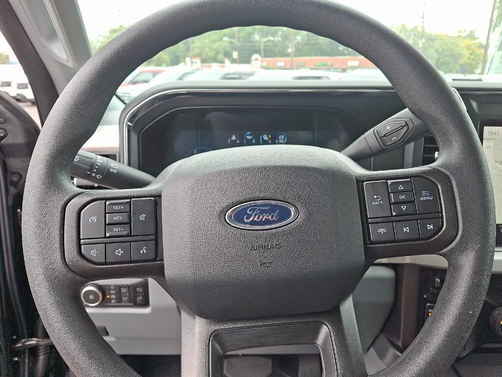 new 2025 Ford F-350 car, priced at $81,490