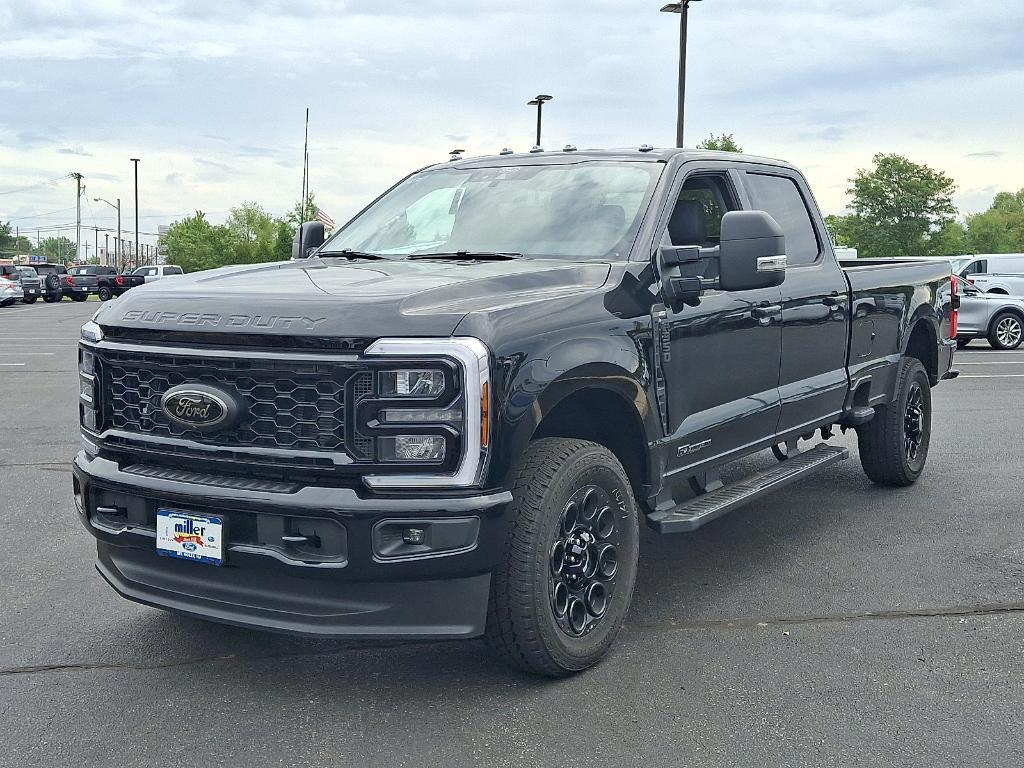 new 2025 Ford F-350 car, priced at $81,490