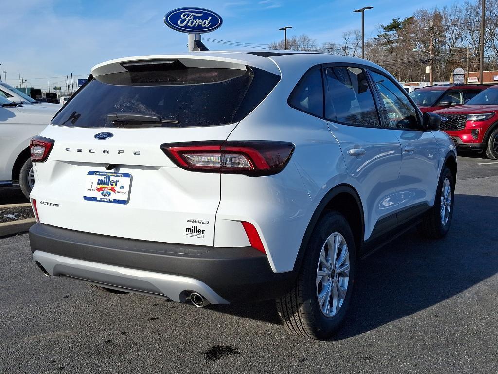 new 2025 Ford Escape car, priced at $30,445