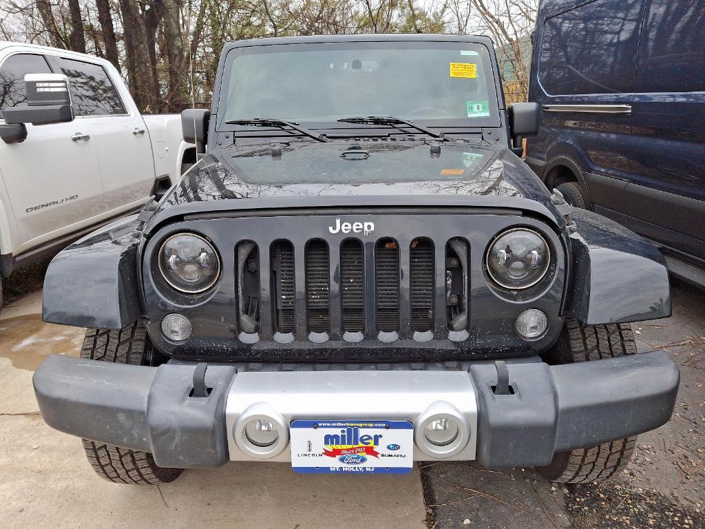 used 2015 Jeep Wrangler Unlimited car, priced at $17,990